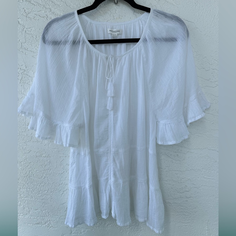 Beachlunchlounge Oversized Small V Neck White Short Sleeve Top